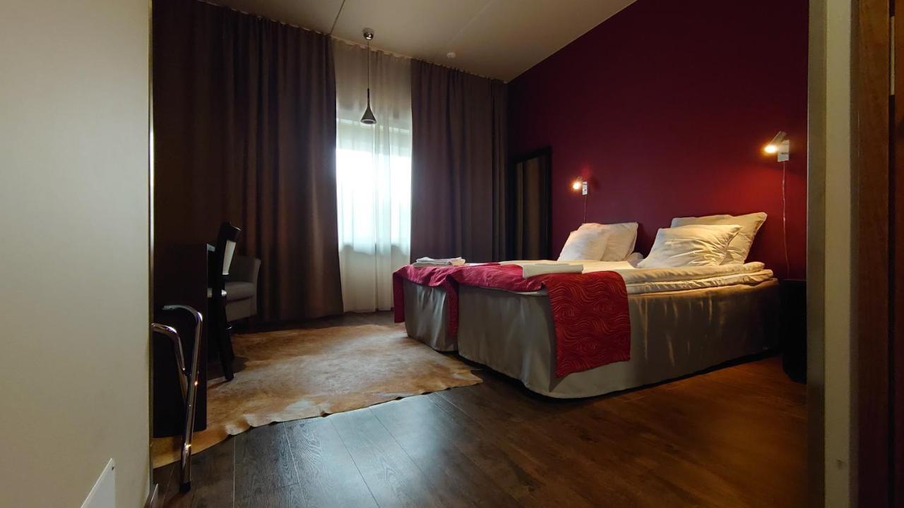 Hotel Guossi カリガスニエミ エクステリア 写真