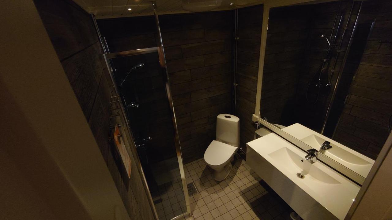 Hotel Guossi カリガスニエミ エクステリア 写真